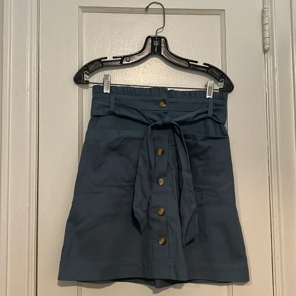 NWT Loft Outlet Mini Skirt - Picture 1 of 4